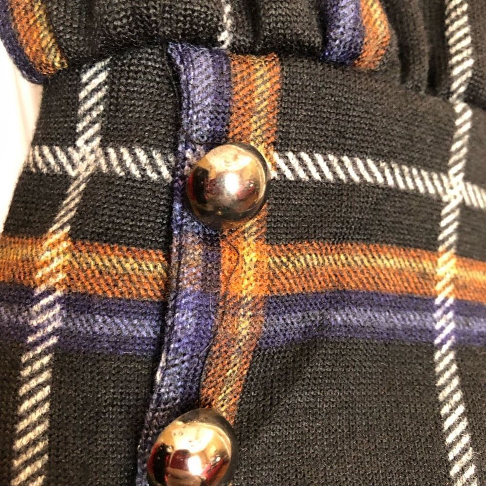 NY COLLECTION - NWT - L Sz 1X Long-Sleeve, Plaid, Cris-Cross Top w/Button Cuffs - Picture 9 of 15